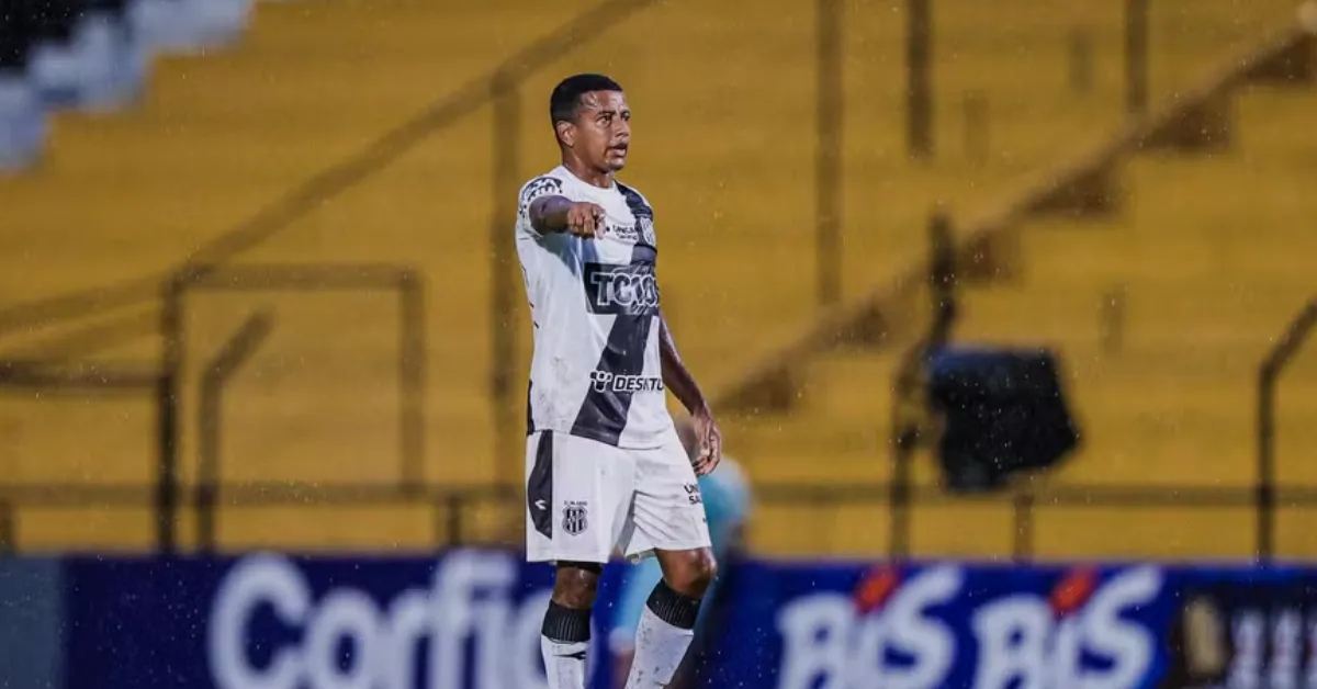 Ponte Preta: Disputa na Lateral Direita Agitada por Lesão de Maguinho