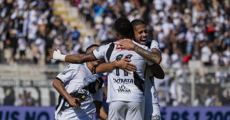 Ponte Preta Impedida: Dívidas Milionárias Travam Reforços e Ameaçam o Futuro na Série C
