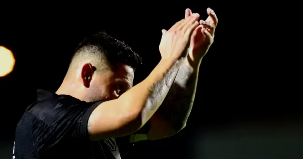 Elvis e Ponte Preta: Gol Histórico em Dérbi Muda Cenário da Artilharia