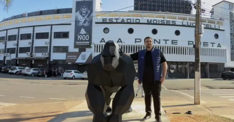 Ponte Preta: Escultura de Aço no Majestoso e o Cenário dos 125 Anos