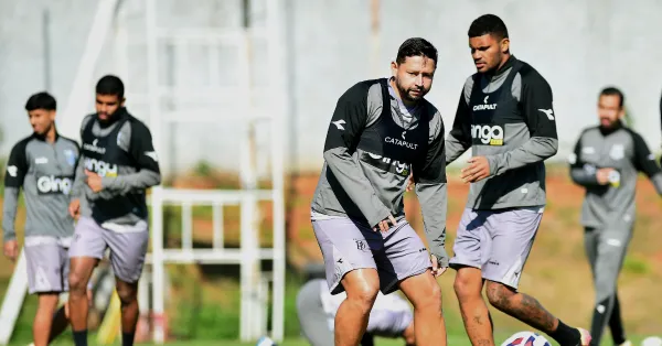 Ponte Preta: Quatro Mudanças Cruciais na Escalação Contra o CSA - Série C
