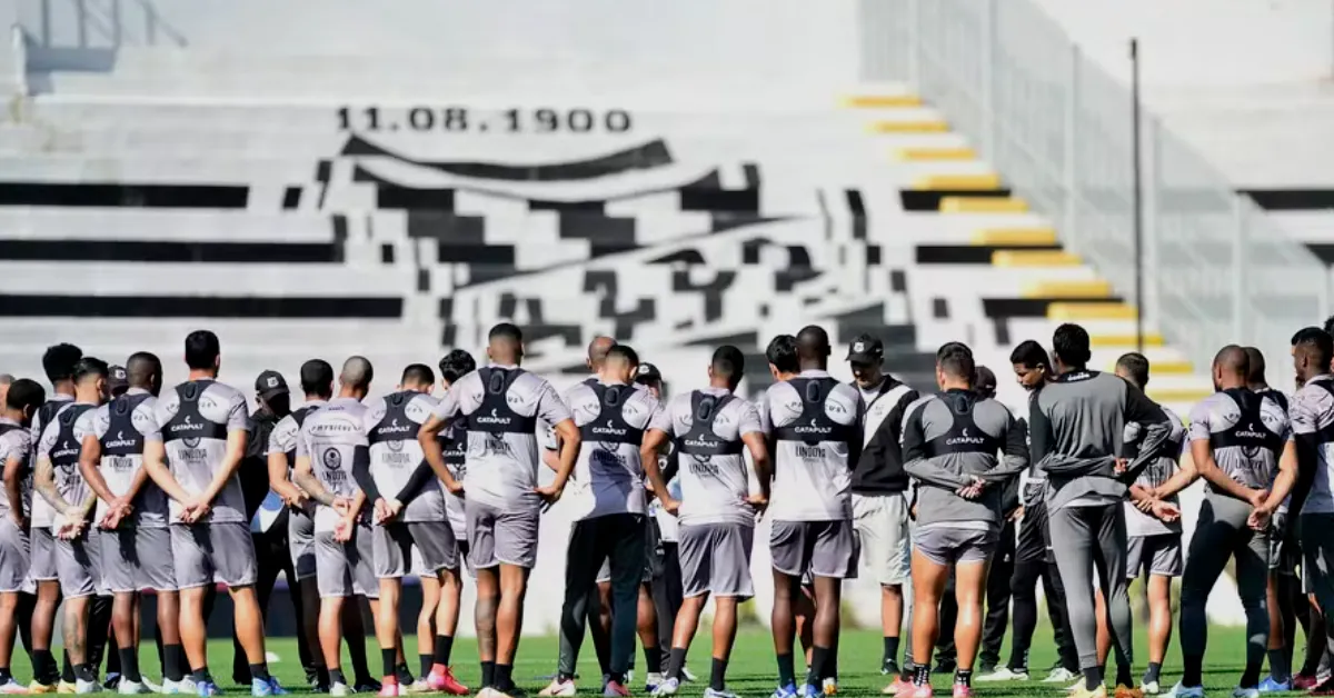 Ponte Preta: Salários Atrasados, Elenco Alterado e Desafios Finais na Série C