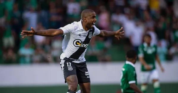 Jonas Toró, Herói do Dérbi 211, Carregado Pela Torcida da Ponte Preta: Uma Celebração Inesquecível