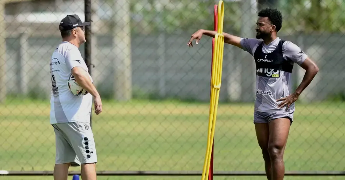 Artur Deixa a Ponte Preta: O Legado do Campeão e o Futuro da Lateral Esquerda