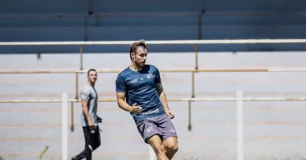 Ponte Preta Anuncia Tárik e Outros 8 Nomes: O Que Esperar do Elenco e do Transfer Ban para 2026?