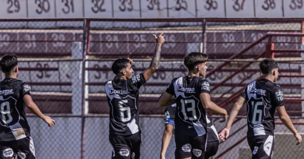 Ponte Preta recorre à base para suprir lacunas no meio-campo