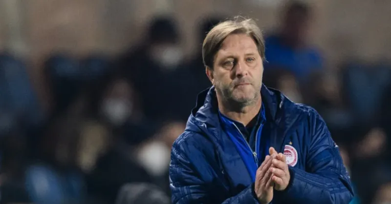 Pedro Martins na Ponte Preta: Macaca busca volante do Sport