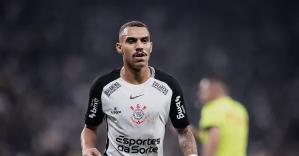 Matheuzinho da Ponte Preta comenta estreia contra Corinthians e tempo de preparação