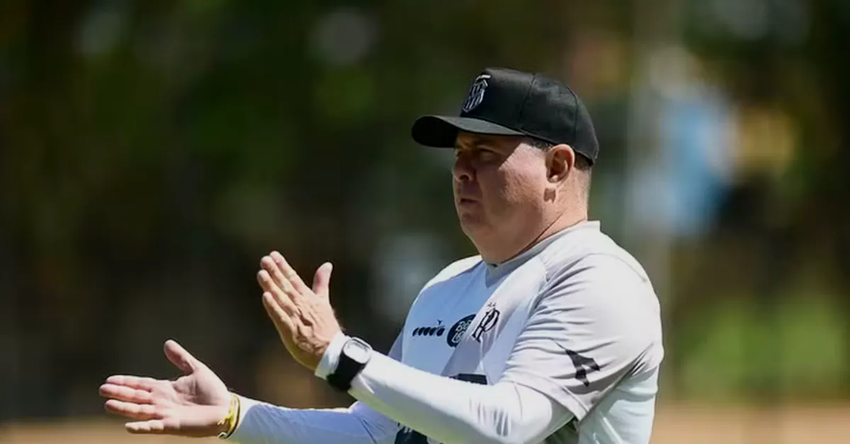 Ponte Preta: Marcelo Fernandes confirma ausência de 11 reforços na estreia do Paulistão contra Corinthians