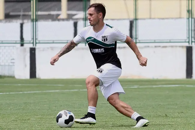 Ponte Preta acerta contratação de Zé Mário para a disputa da Série B